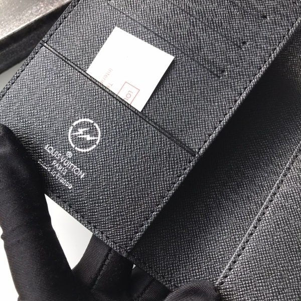 LVコピーウォレット内部構造